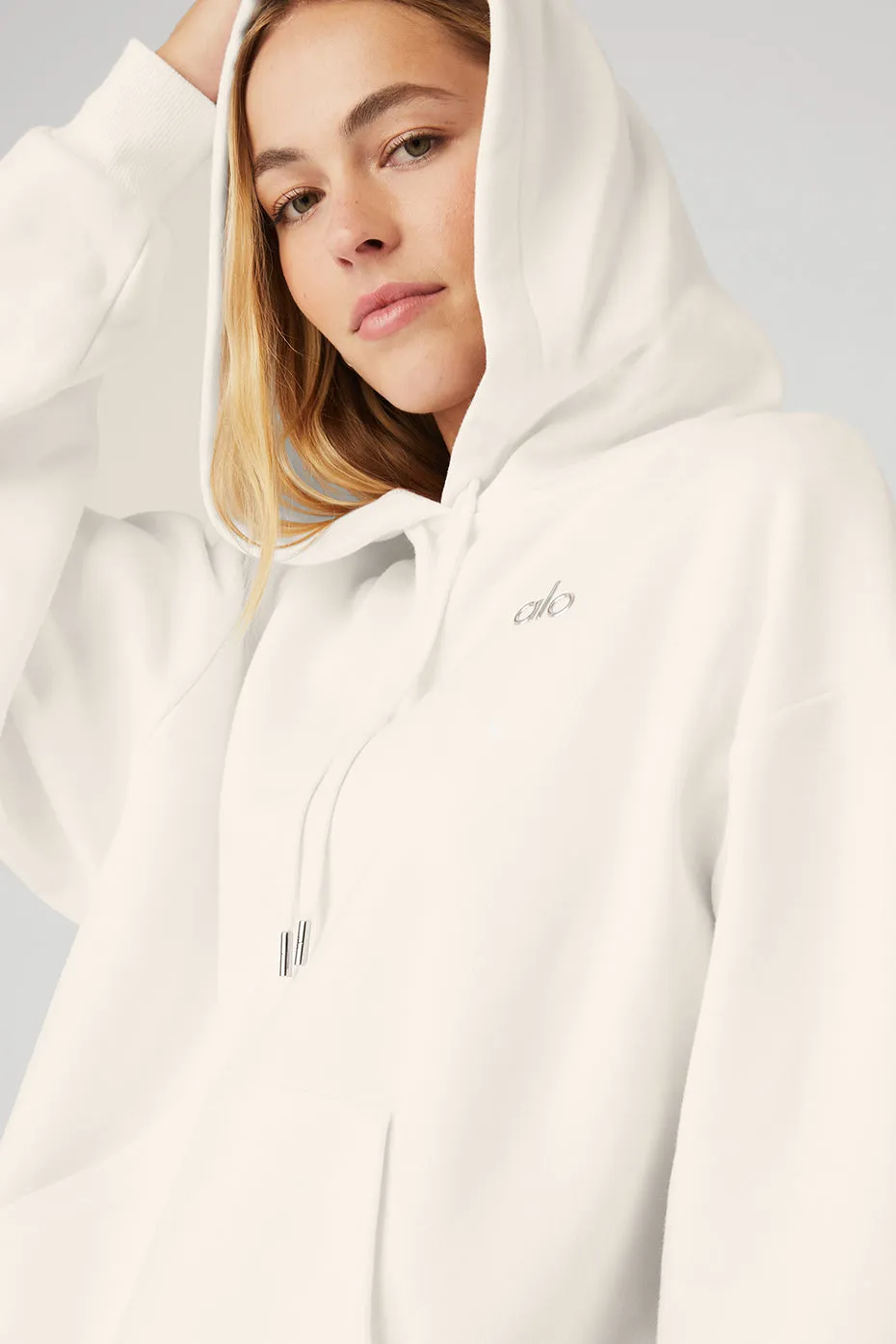 Accolade Hoodie - Ivory