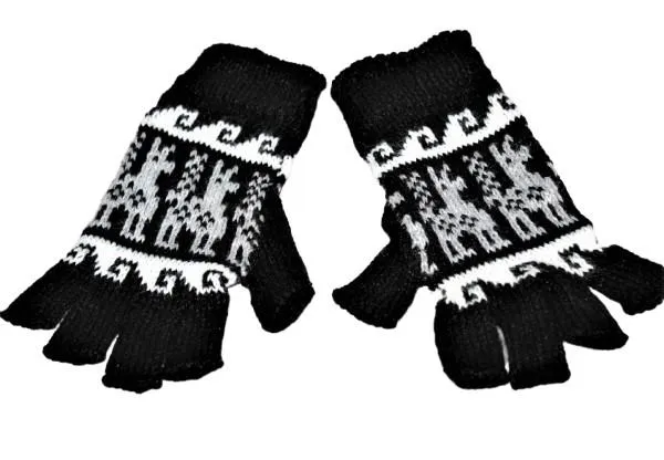 Alpaca Inca Patterned Fingerless Gloves