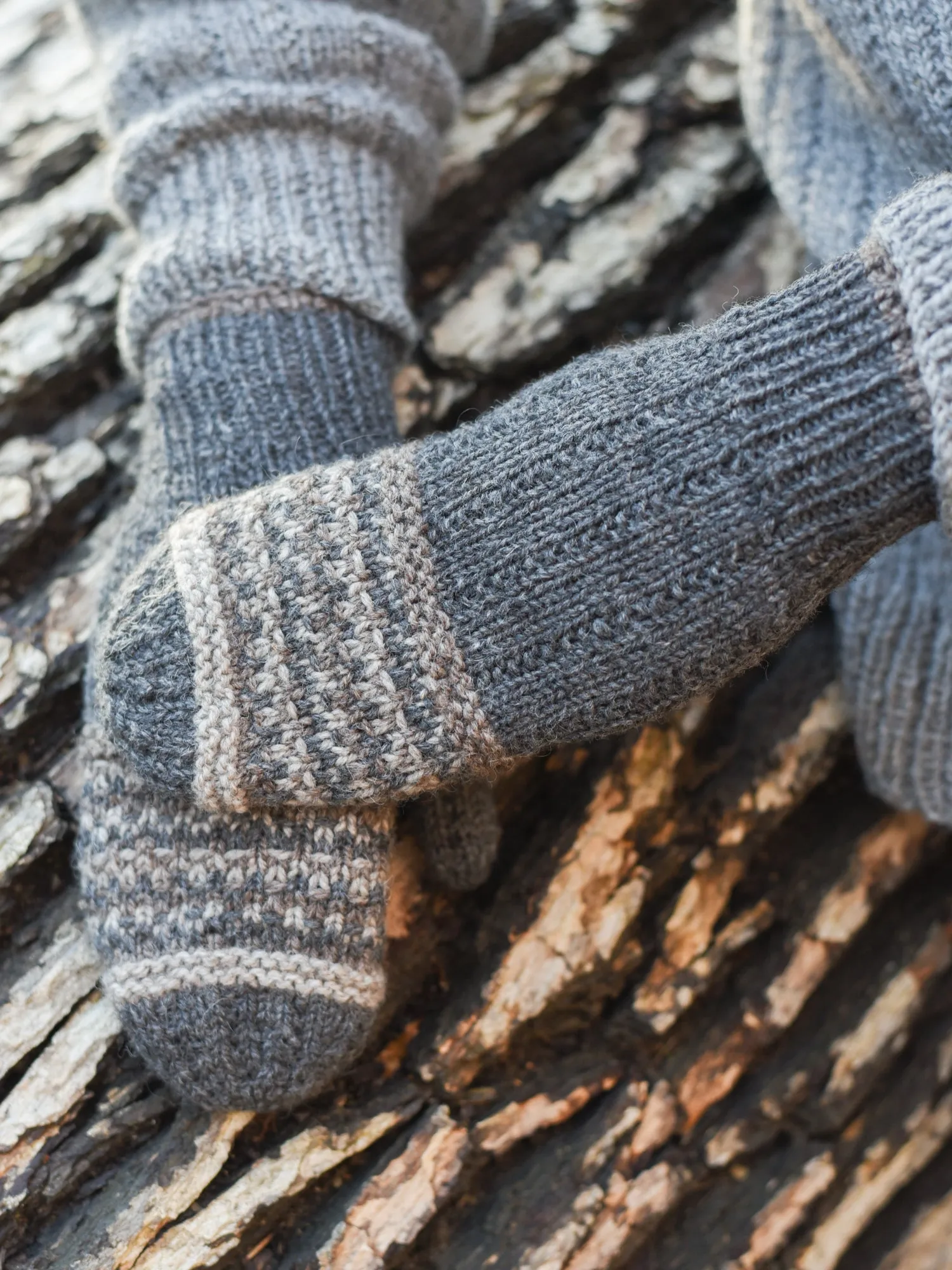 Champlain Mittens <br/><small>knitting pattern</small>