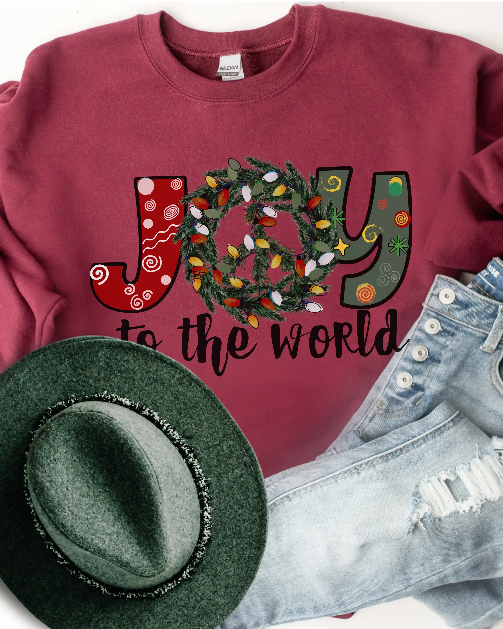 Joy To the World Women's Crewneck Sweatshirt Peace Sign Wreath with Doodle Letters