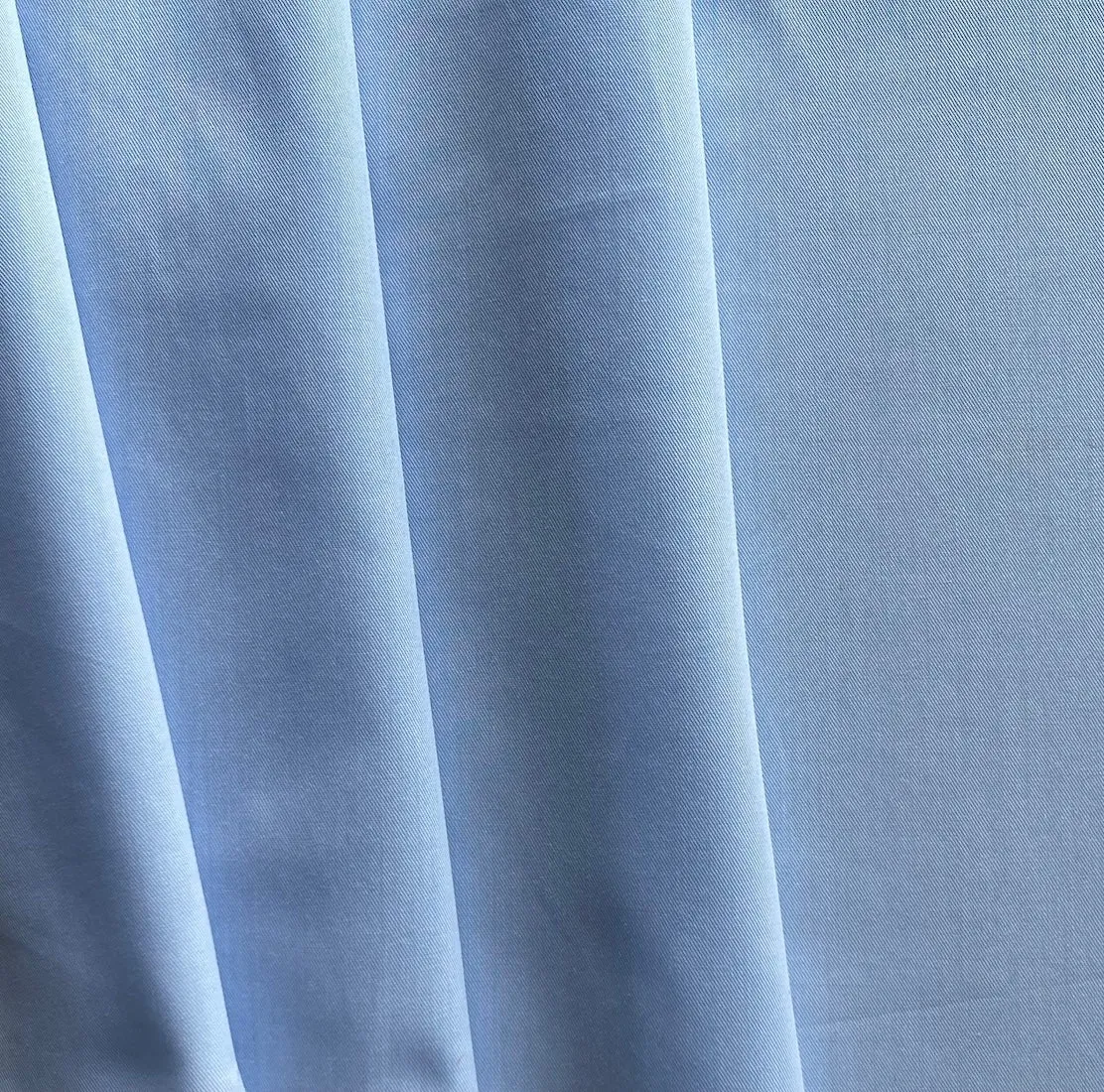 Luxurious Summer Sky Blue Cotton Twill Shirting (Made in Italy)