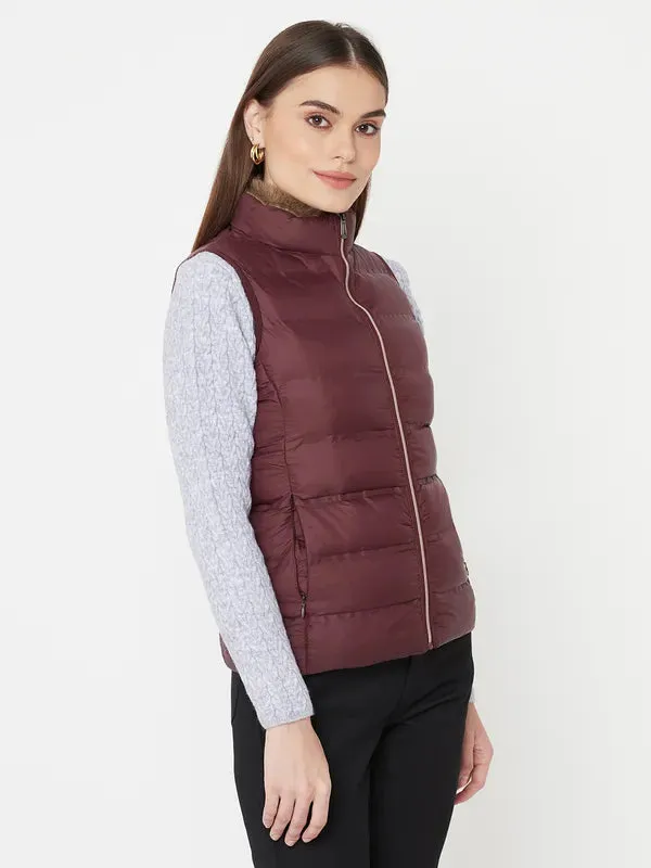 Mettle Women Maroon Sleevless Puffer Jacket