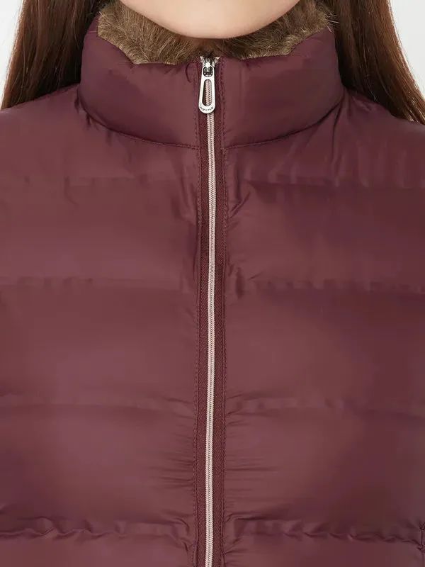 Mettle Women Maroon Sleevless Puffer Jacket