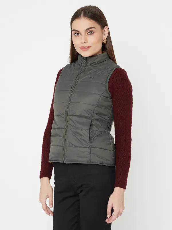 Mettle Women Olive Green Sleevless Puffer Jacket