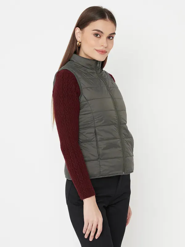 Mettle Women Olive Green Sleevless Puffer Jacket