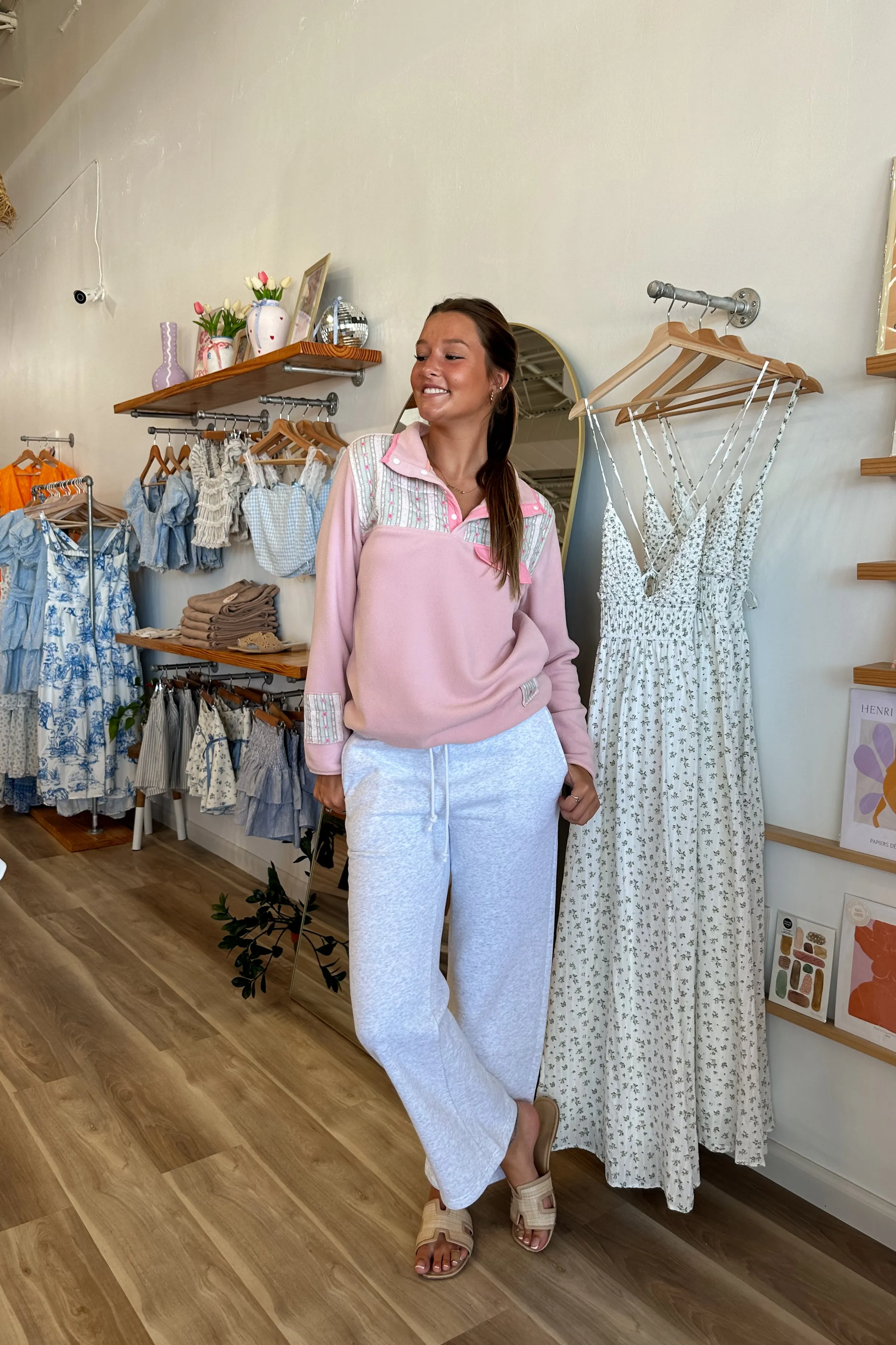 Sunkissed Flared Sweatpants in Gray